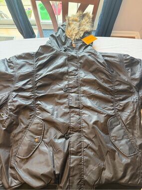 Women's Black Ski Jacket with Faux Fur-Trim Hood